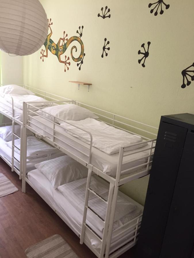 Corner Hostel Berlin Prenzlauer Berg Экстерьер фото