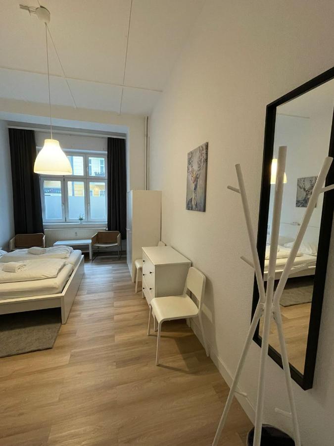 Corner Hostel Berlin Prenzlauer Berg Экстерьер фото