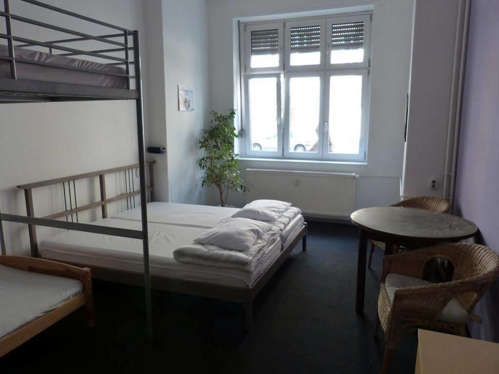 Corner Hostel Berlin Prenzlauer Berg Экстерьер фото