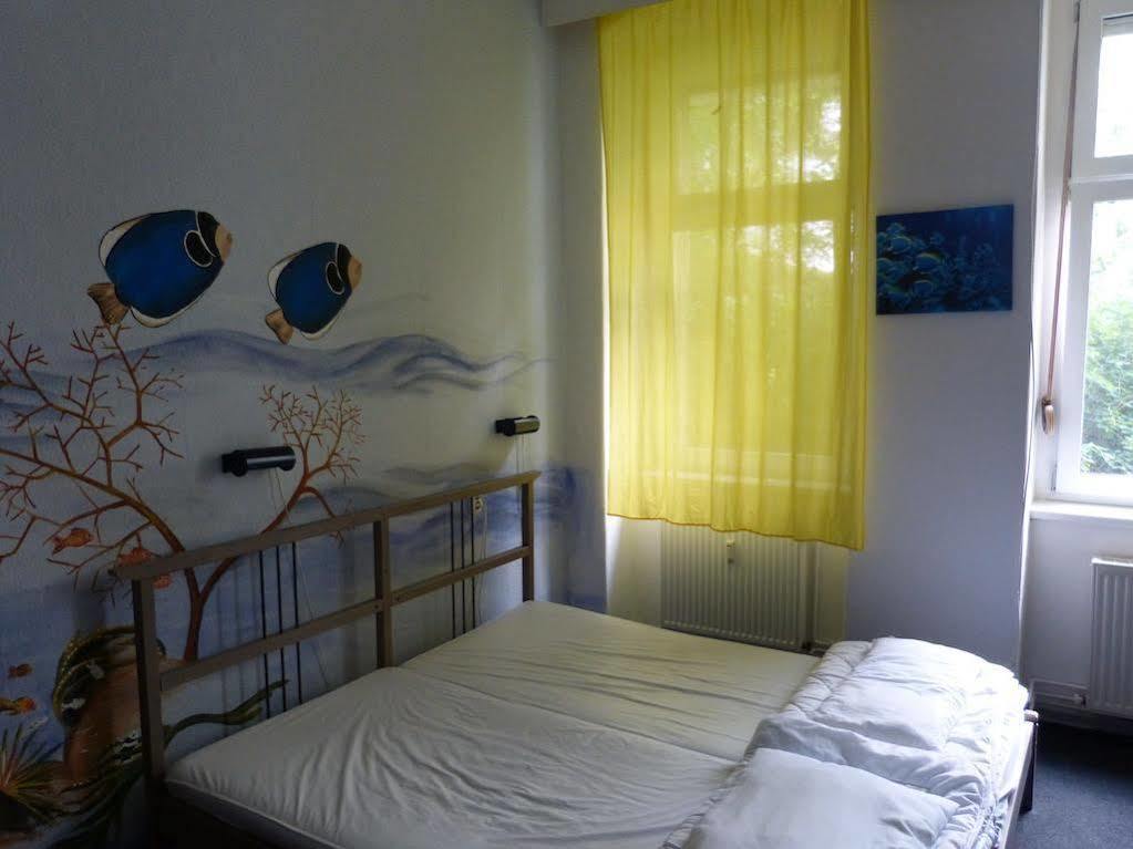 Corner Hostel Berlin Prenzlauer Berg Экстерьер фото